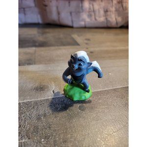Disney just play Bunga the lion guard skunk toy figure